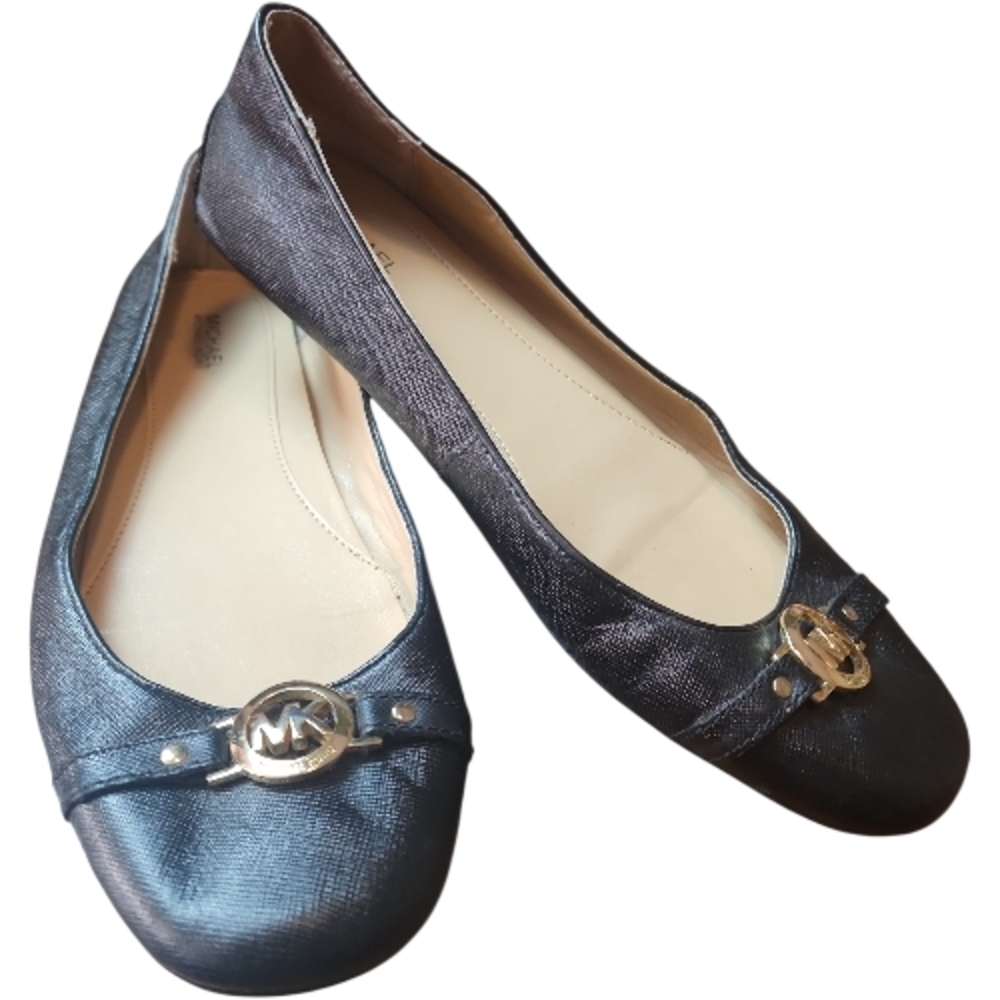 MICHAEL KORS | Designer Black Leather Ballet Flats Gold MK Logo Accents | 9.5
